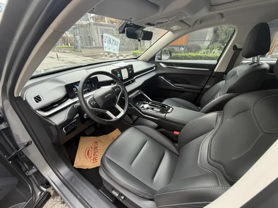 Haval H6 Haval H6 2024 1.5T Automatic 2WD Classic Edition 2024 — thumbnail 5