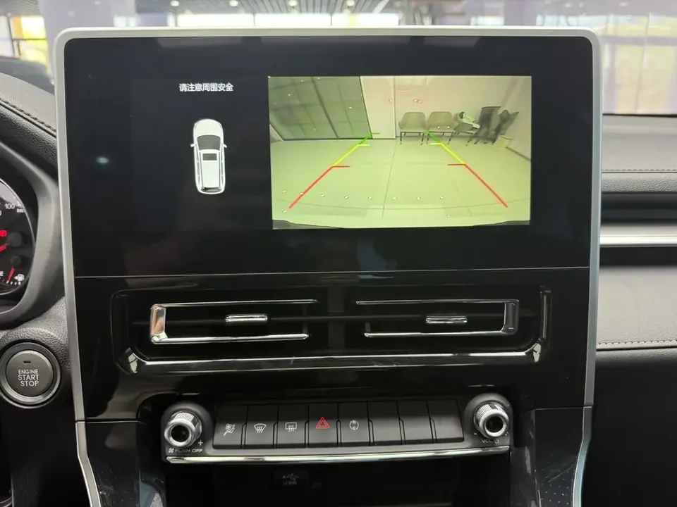 Haval M6 Haval M6 2021 PLUS 1.5T DCT Luxury Intelligent Connection 2023 — thumbnail 4