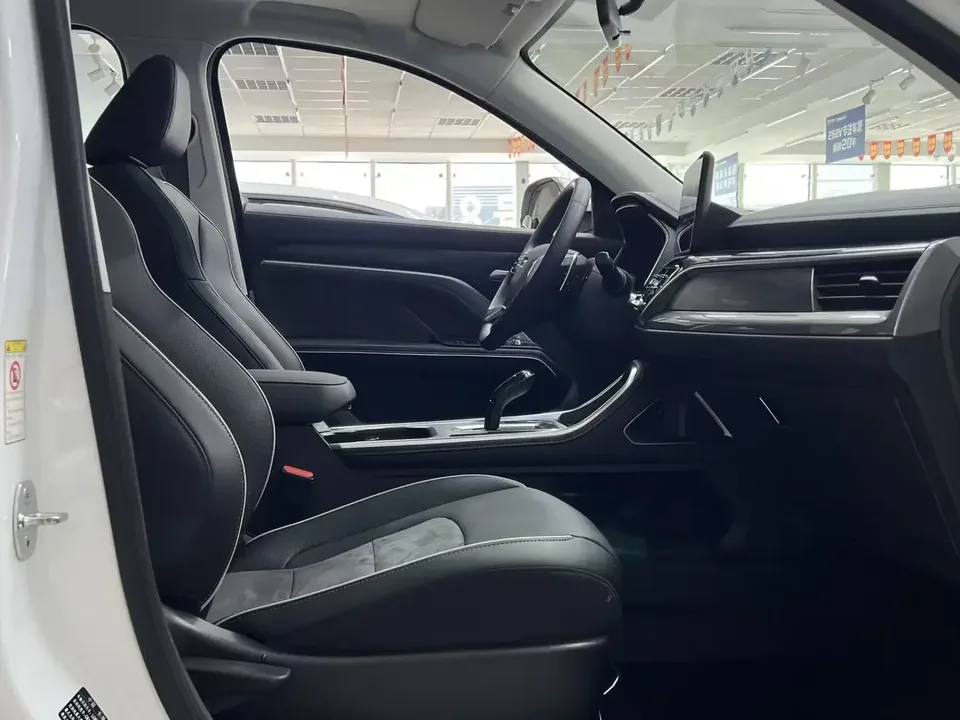 Haval H6 Haval H6 2023 National Trend Edition 1.5T Automatic City Edition 2023 — thumbnail 5
