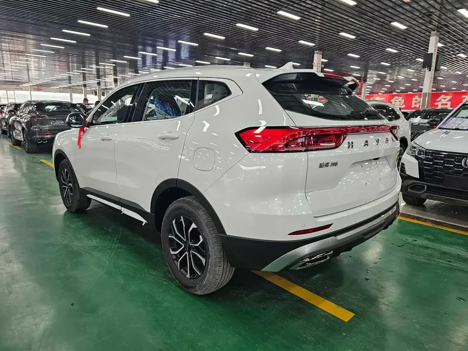 Haval H6 Haval H6 2025 National Trend Edition 1.5T Automatic City Edition 2026 — thumbnail 2