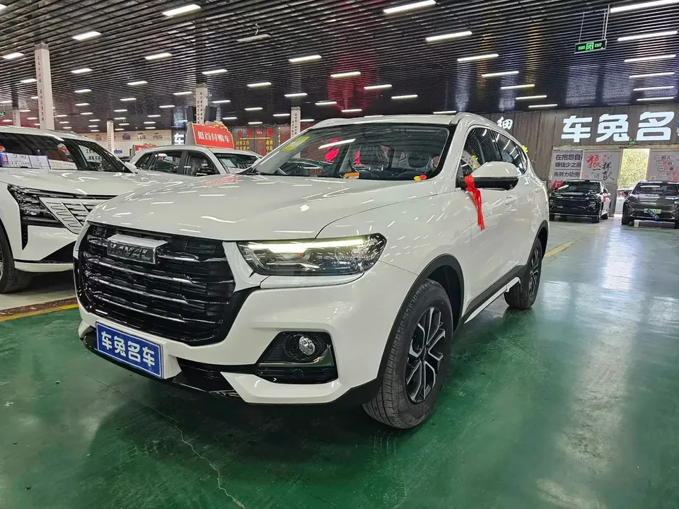 Haval H6 Haval H6 2025 National Trend Edition 1.5T Automatic City Edition 2026 — photo 1, buy with delivery to Moscow