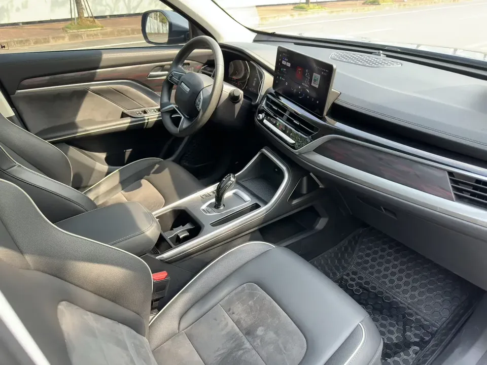 Haval H6 Haval H6 2023 National Trend Edition 1.5T Automatic City Edition 2023 — thumbnail 3