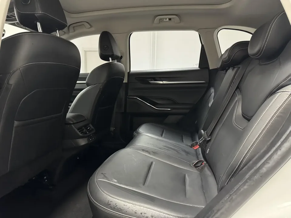 Haval H6 Haval H6 2021 The third generation 1.5GDIT automatic Pro version 2022 — миниатюра 3