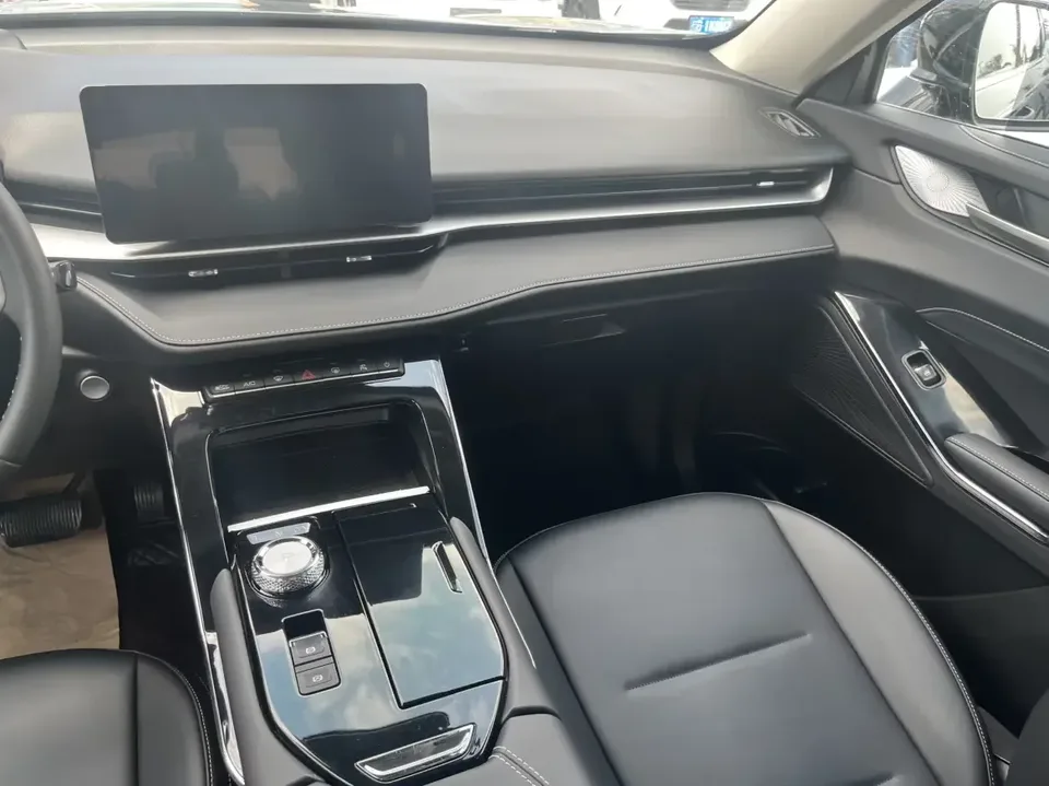 Haval H6 Haval H6 2022 The third generation 1.5T automatic two-wheel drive Max 2023 — миниатюра 3