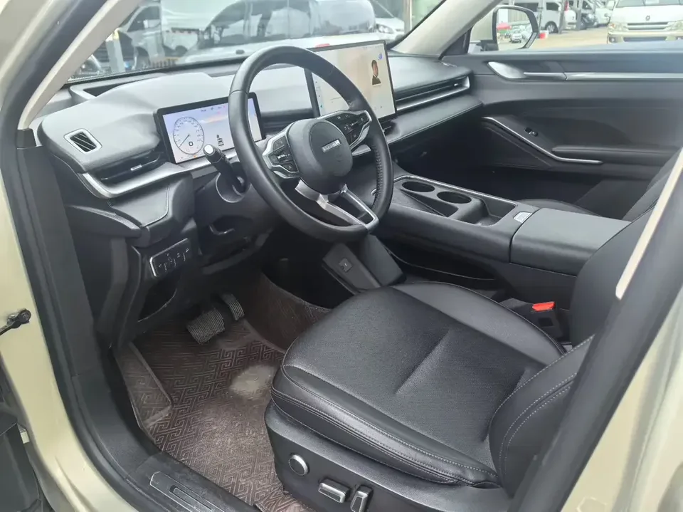 Haval H6 Haval H6 2024 1.5T Automatic 2WD Ultra Edition 2024 — thumbnail 5