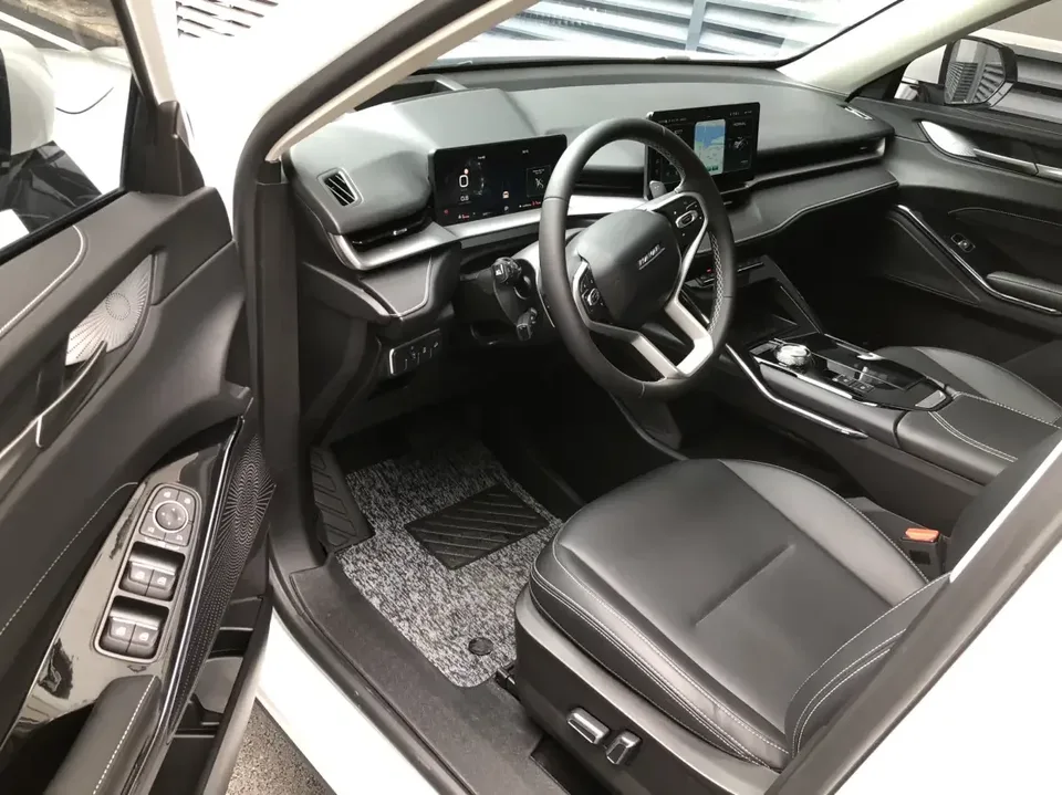 Haval H6 Haval H6 2022 The third generation 1.5T automatic two-wheel drive Max 2022 — thumbnail 4