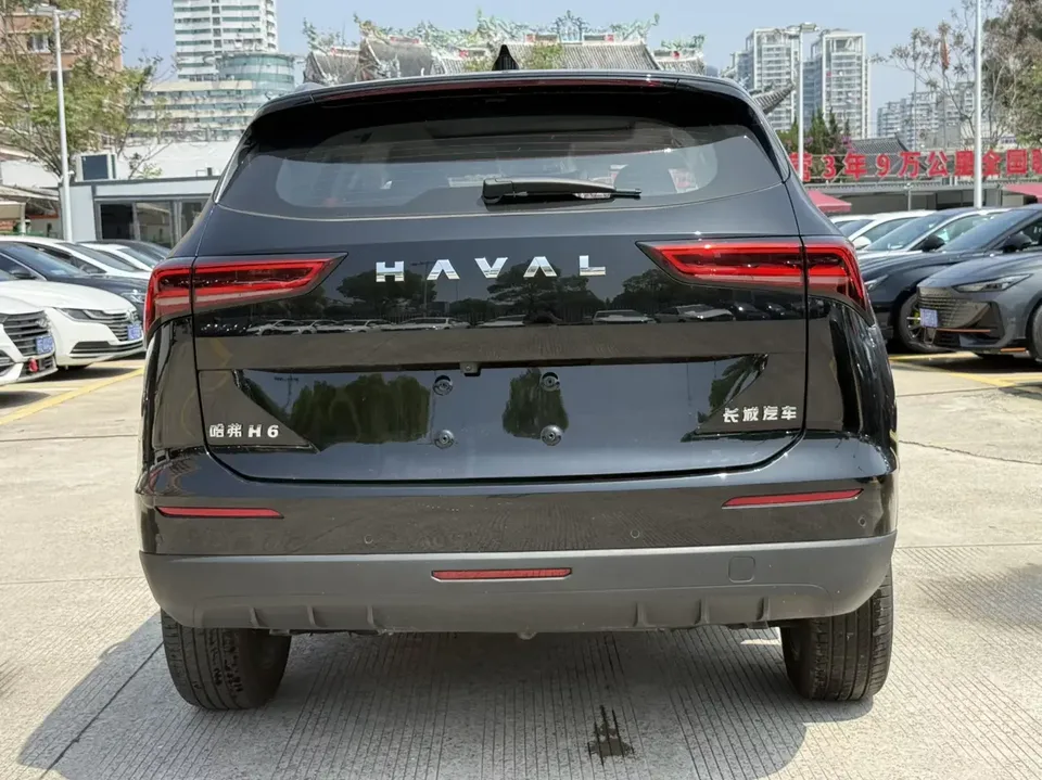 Haval H6 Haval H6 2024 1.5T Automatic 2WD Classic Edition 2025 — thumbnail 2