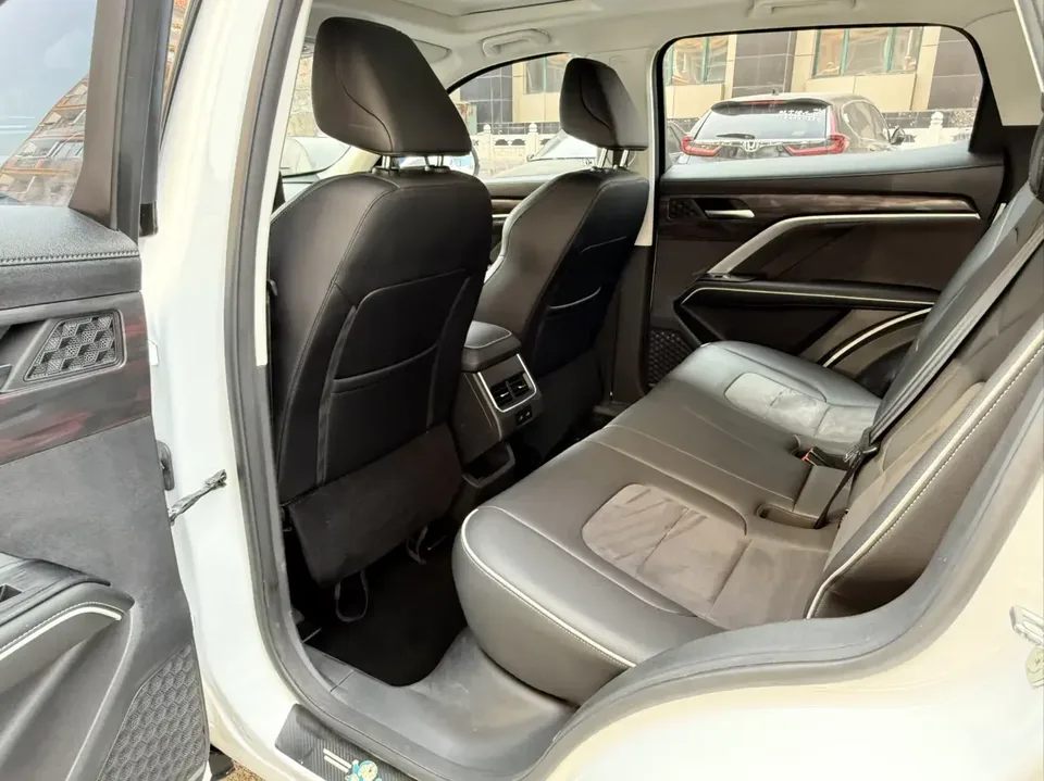 Haval H6 Haval H6 2023 National Trend Edition 1.5T Automatic City Edition 2023 — thumbnail 4
