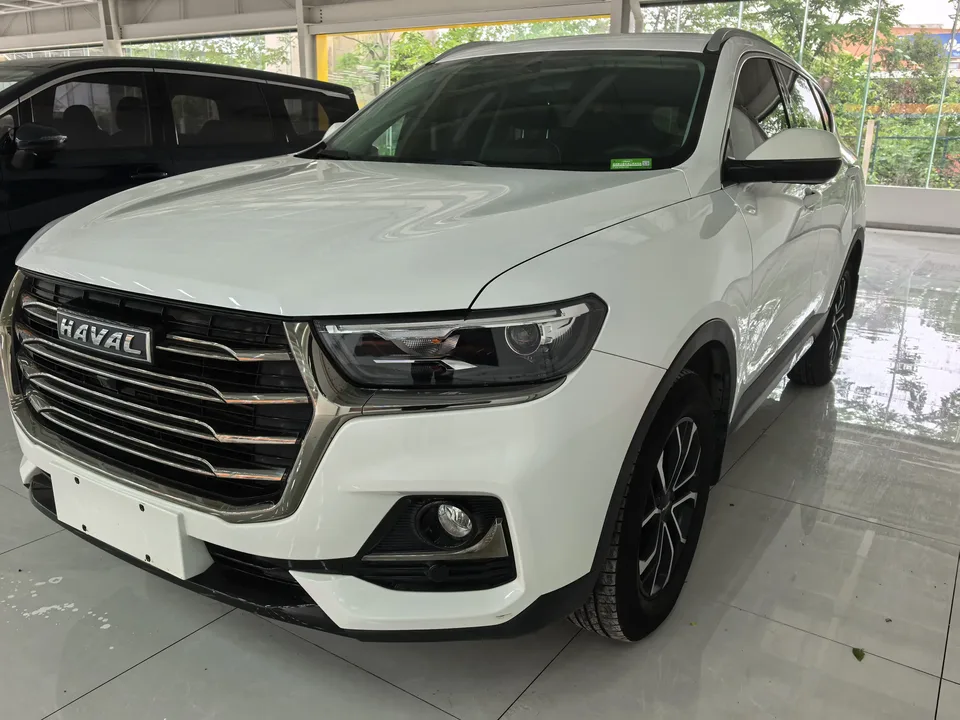 Haval H6 Haval H6 2021 Second generation 1.5T automatic city version 2022 — photo 1, buy with delivery to Moscow