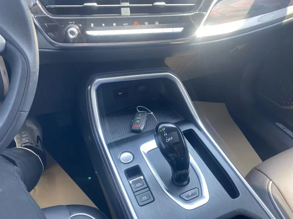 Haval H6 Haval H6 2023 National Trend Edition 1.5T Automatic City Edition 2022 — миниатюра 4