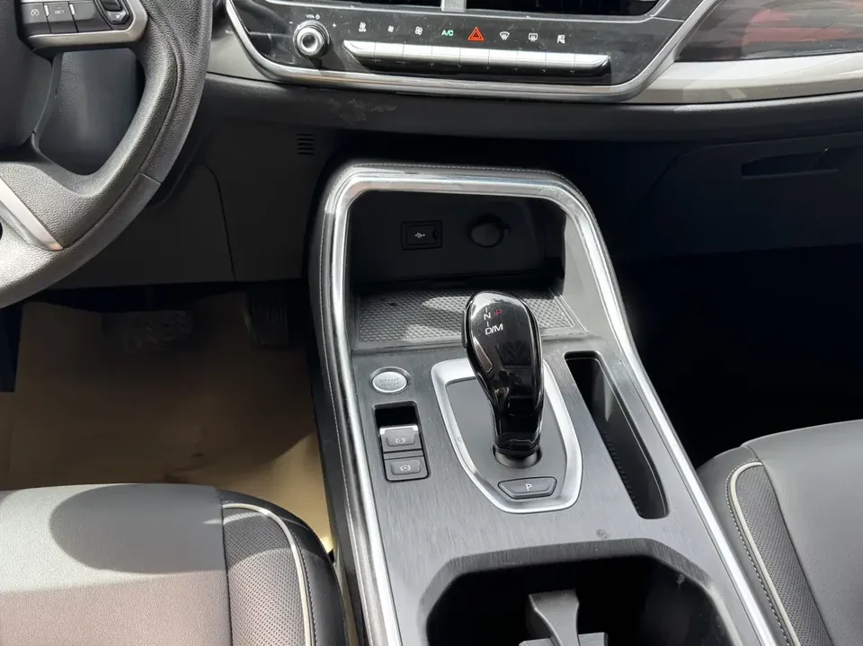 Haval H6 Haval H6 2023 National Trend Edition 1.5T Automatic City Edition 2023 — thumbnail 4