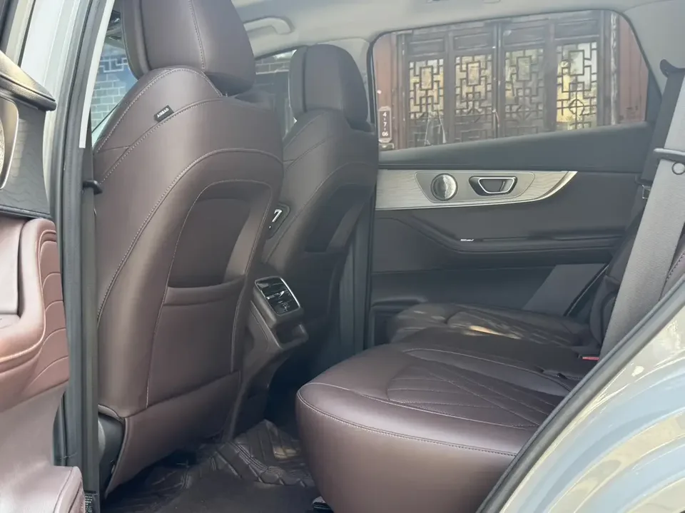 Chery Tiggo 8 Pro Tiggo 8 PRO 2024 Champion Edition 290T 2WD Peak Edition 7 Seaters 2024 — thumbnail 4