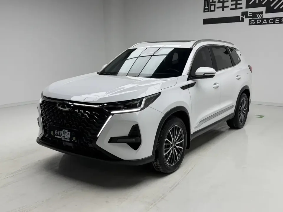 Chery Tiggo 8 Pro Tiggo 8 PRO 2024 Champion Edition 290T 2WD Peak Edition 5 Seaters 2024 — photo 1, buy with delivery to Moscow