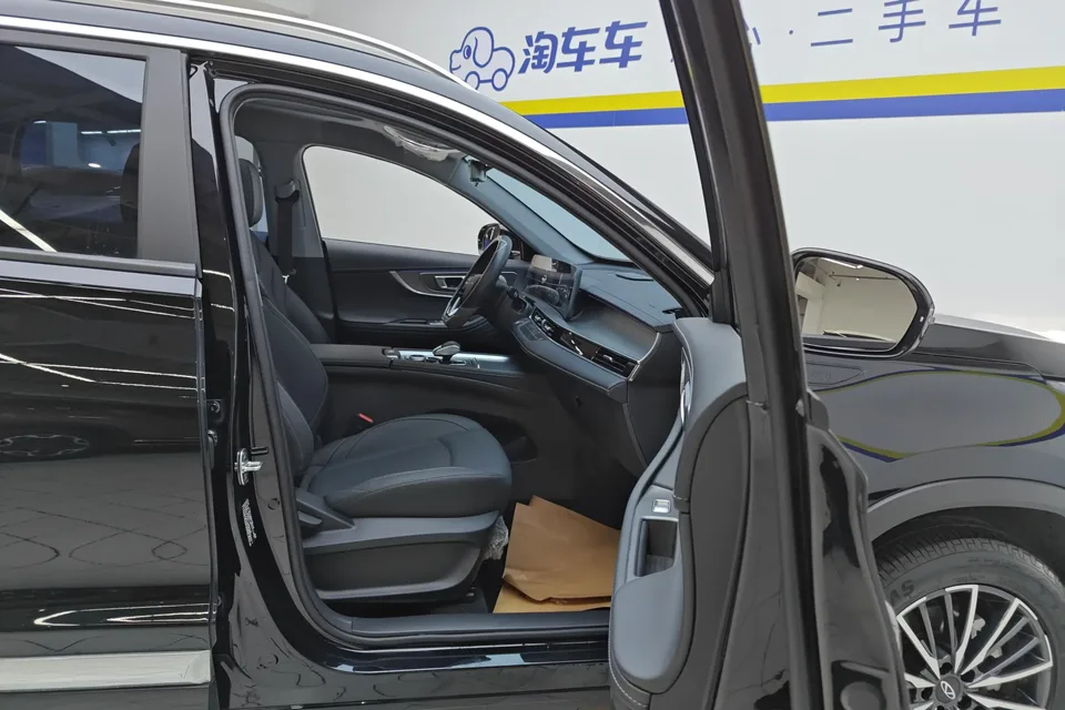 Chery Tiggo 8 Pro Tiggo 8 PRO 2024 Champion Edition 290T 2WD Shining Edition 5 Seaters 2024 — thumbnail 5