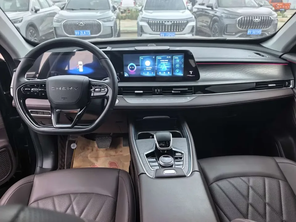 Chery Tiggo 8 Pro Tiggo 8 PRO 2024 Champion Edition 290T 2WD Highlight Edition 5 Seaters 2024 — thumbnail 2