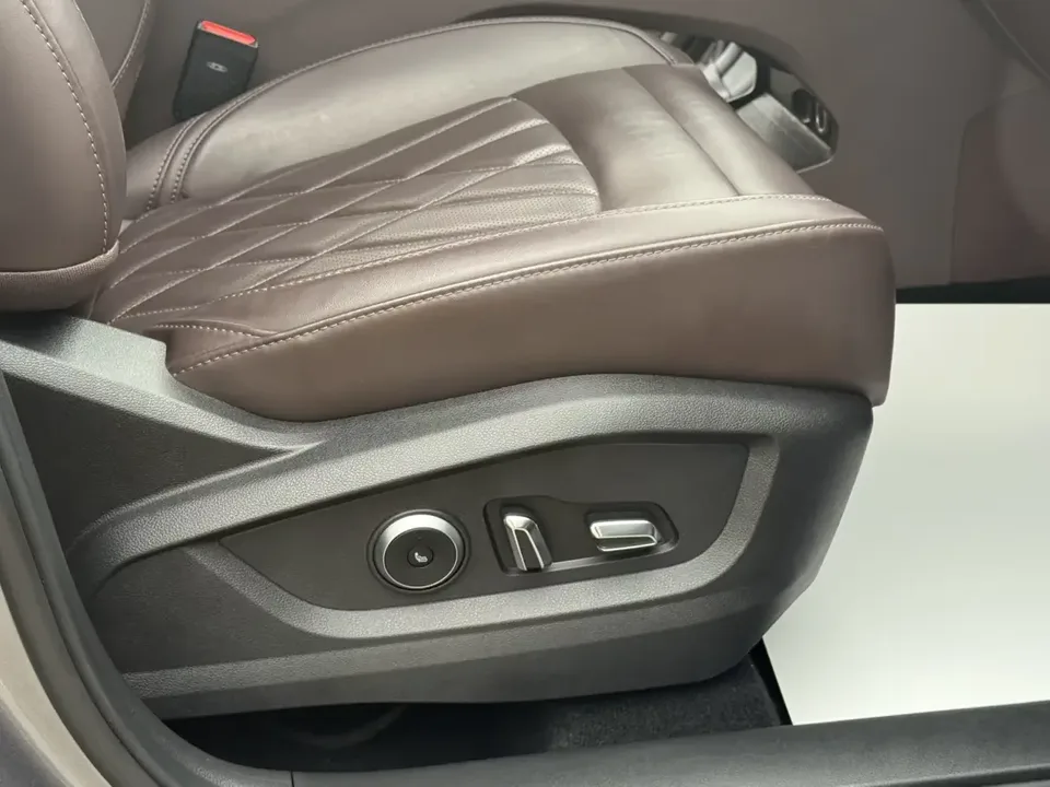 Chery Tiggo 8 Pro Tiggo 8 PRO 2025 290T 2WD Premium Edition 2024 — thumbnail 4