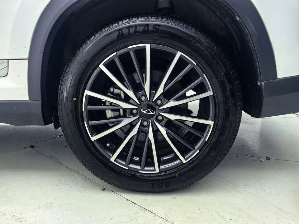 Chery Tiggo 8 PLUS Tiggo 8 PLUS 2024 Champion Edition Kunpeng 290TGDI DCT Haoyue Edition 5 Seaters 2024 — thumbnail 3