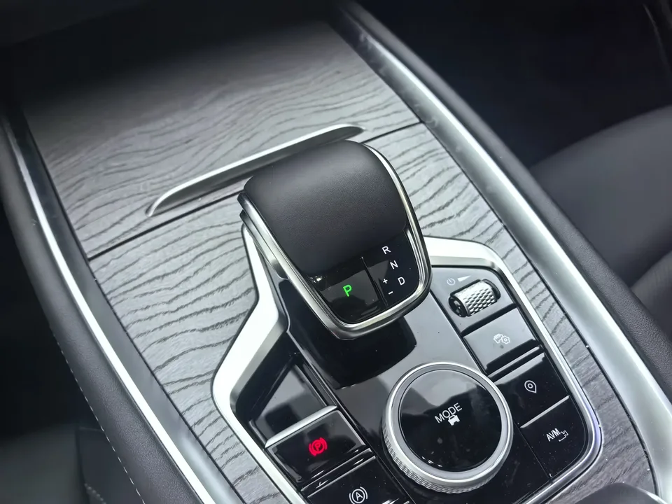 Chery Tiggo 8 PLUS Tiggo 8 PLUS 2024 Champion Edition Kunpeng 290TGDI DCT Haoyue Edition 5 Seaters 2024 — thumbnail 5