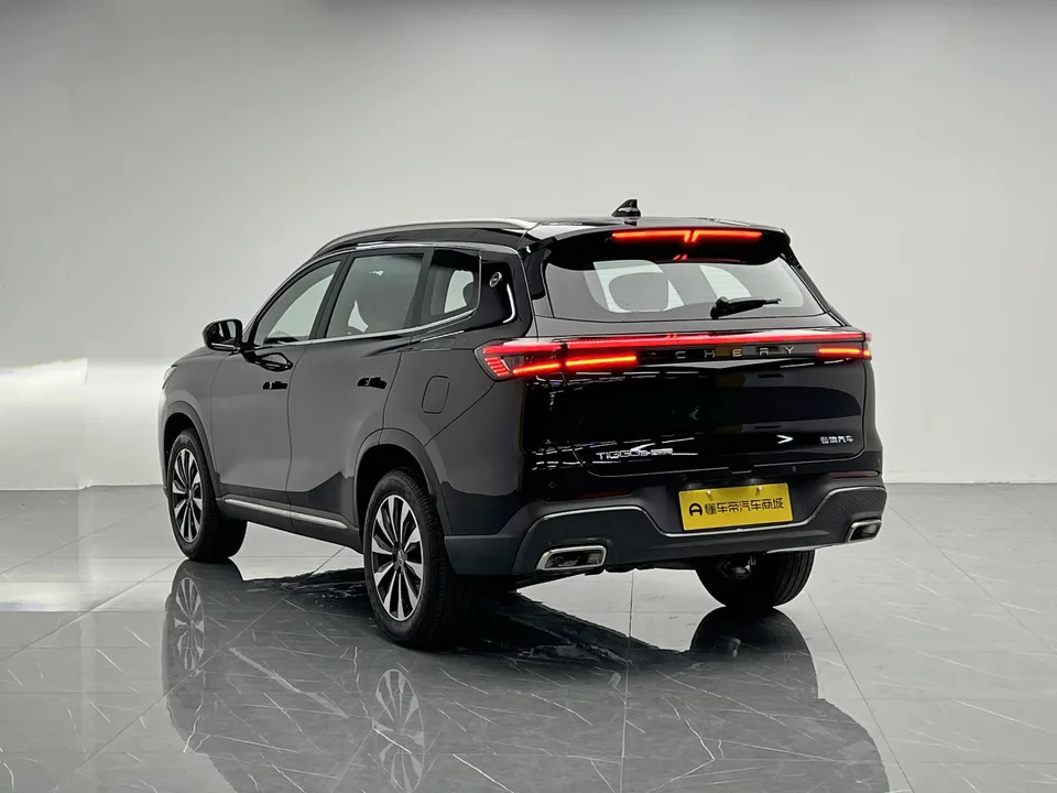 Chery Tiggo 8 PLUS Tiggo 8 PLUS 2025 Kunpeng 290TGDI DCT Pro Edition 2026 — thumbnail 2