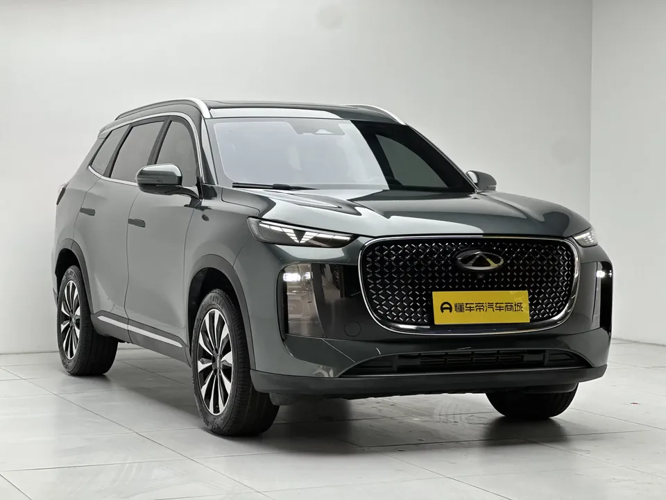 Chery Tiggo 8 PLUS Tiggo 8 PLUS 2025 Kunpeng 290TGDI DCT Premium 2024 — фото 1, купить с доставкой в Москву