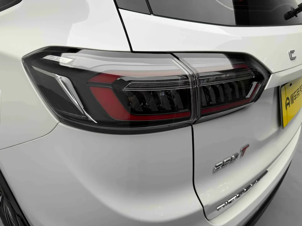 Chery Tiggo 8 PLUS Tiggo 8 PLUS 2024 Champion Edition Kunpeng 290TGDI DCT Haoyue Edition 5 Seaters 2024 — thumbnail 4