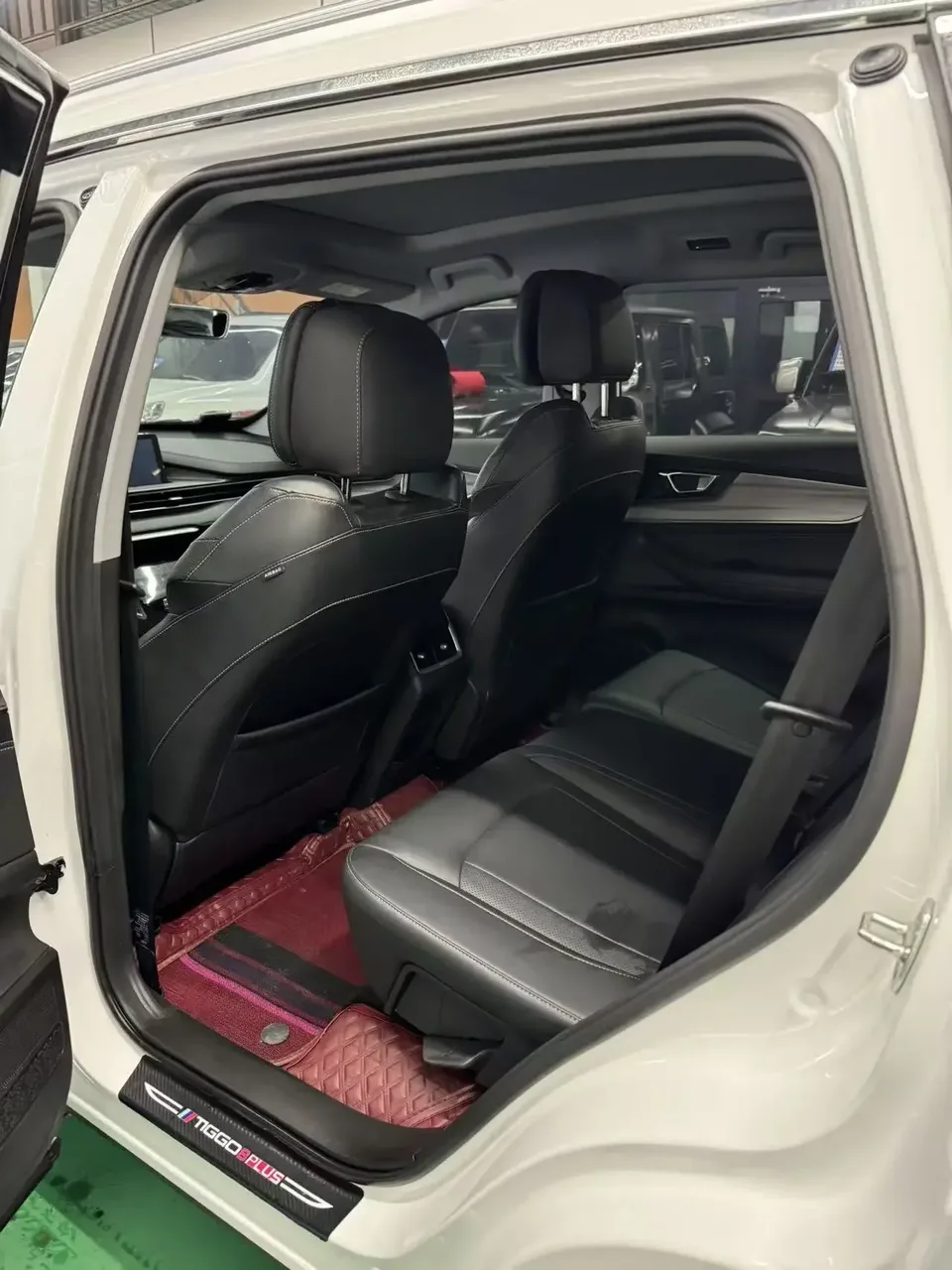 Chery Tiggo 8 PLUS Tiggo 8 PLUS 2024 Champion Edition Kunpeng 290TGDI DCT Pride Edition 5-seater 2024 — миниатюра 3