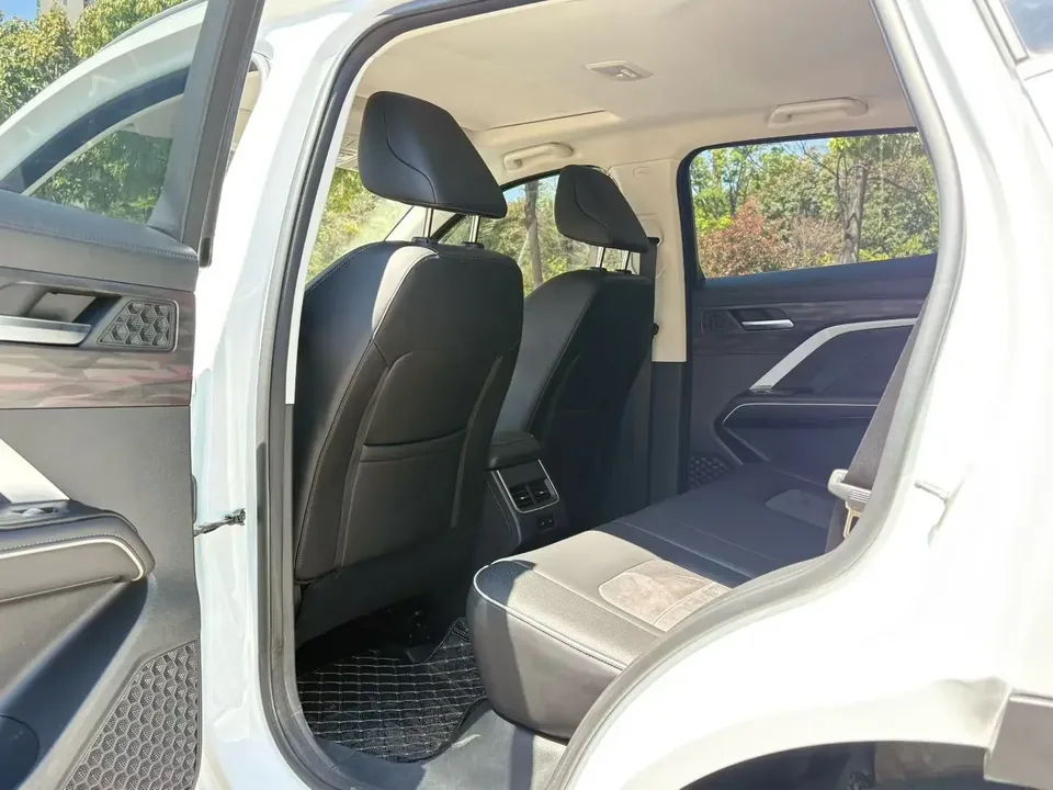 Haval H6 Haval H6 2023 National Trend Edition 1.5T Automatic City Edition 2023 — thumbnail 3