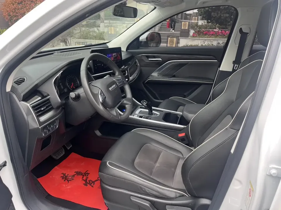 Haval H6 Haval H6 2023 National Trend Edition 1.5T Automatic City Edition 2023 — thumbnail 3