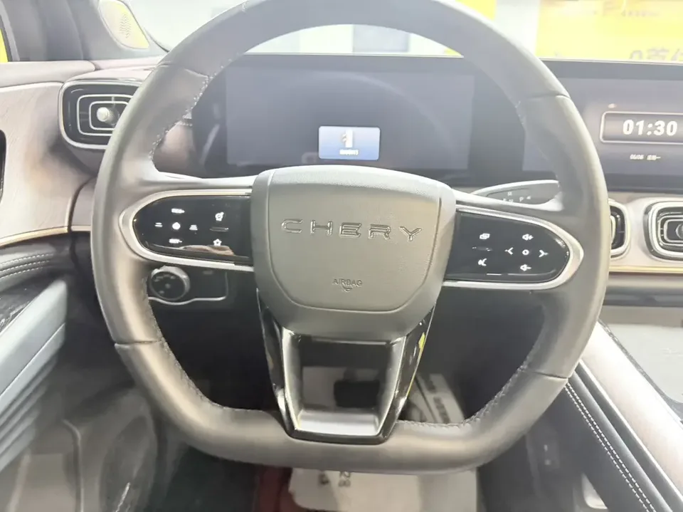 Chery Tiggo 9 Tiggo 9 2025 2.0T AT 2WD Premium Edition 2025 — миниатюра 4