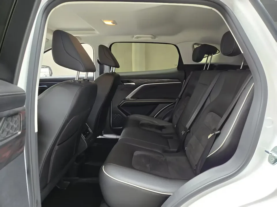 Haval H6 Haval H6 2023 National Trend Edition 1.5T Automatic City Edition 2024 — thumbnail 3
