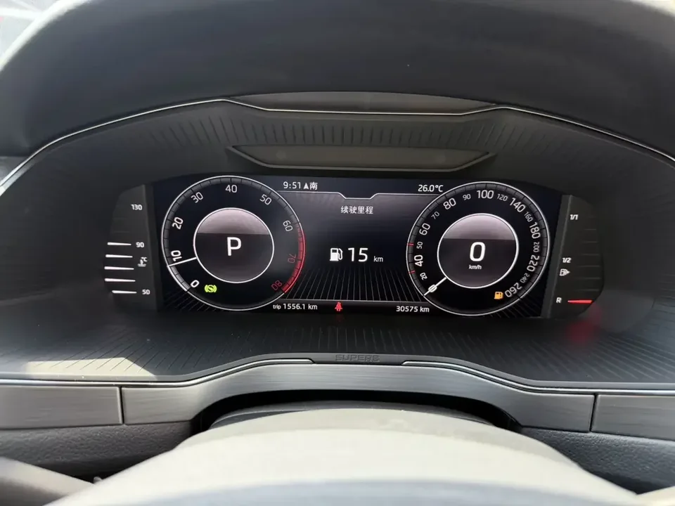 Skoda Superb Speedy 2023 Modified TSI280 DSG Premium Edition 2023 — миниатюра 5