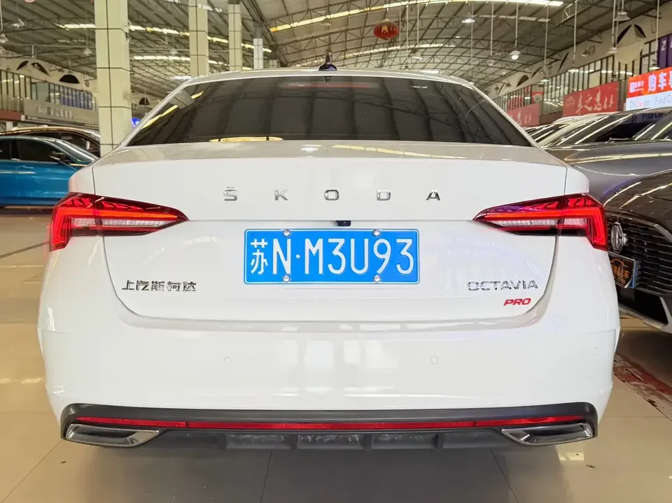 Skoda Octavia Octavia 2022 PRO TSI280 DSG Premium Edition 2022 — thumbnail 2