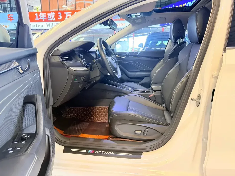 Skoda Octavia Octavia 2022 PRO TSI280 DSG Premium Edition 2022 — thumbnail 4