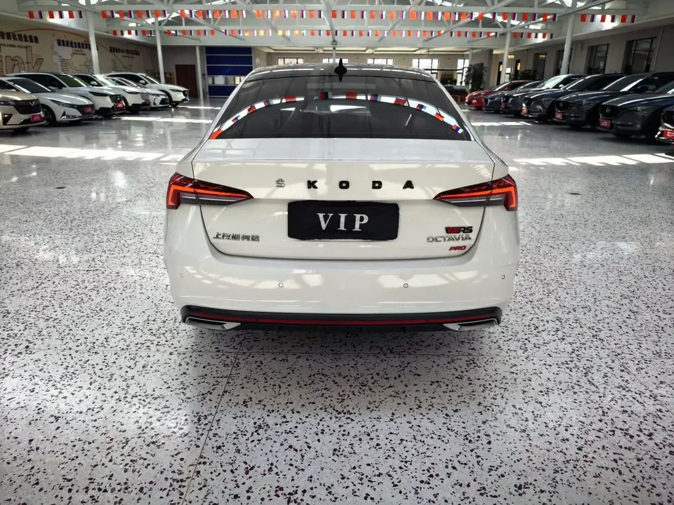 Skoda Octavia Octavia 2022 PRO TSI280 DSG Premium Edition 2022 — thumbnail 2