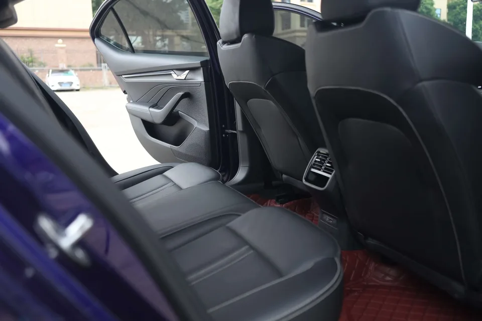 Skoda Octavia Octavia 2022 PRO TSI280 DSG Premium Edition 2022 — миниатюра 5