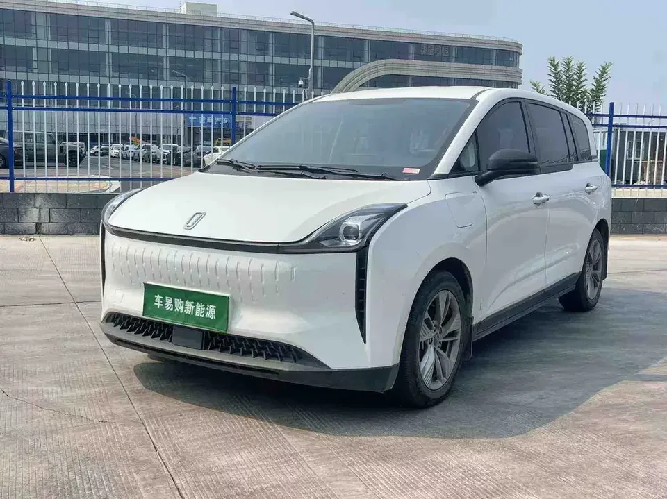 FAW Bestune NAT Pentium NAT 2023 PRO Enjoy Travel Edition 419KM 2024 — photo 1, buy with delivery to Moscow