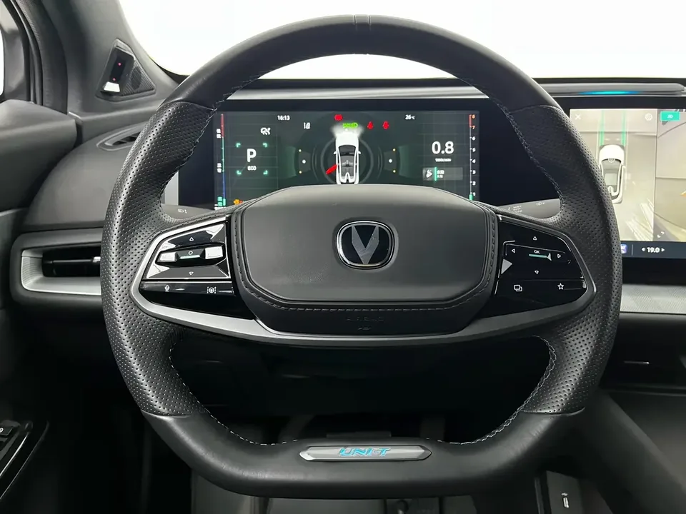 Changan UNI-T Changan UNI-T 2023 Second generation 1.5T premium model 2024 — thumbnail 4