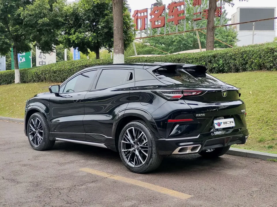 Changan UNI-T Changan UNI-T 2023 Second generation 1.5T premium model 2024 — thumbnail 4