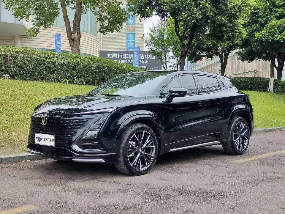 Changan UNI-T Changan UNI-T 2023 Second generation 1.5T premium model 2024 — photo 1, buy with delivery to Moscow
