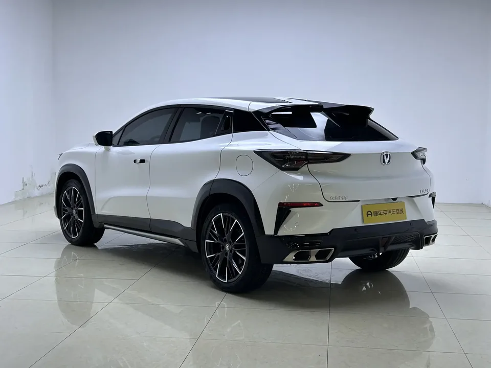 Changan UNI-T Changan UNI-T 2023 Second generation 1.5T premium model 2024 — thumbnail 2