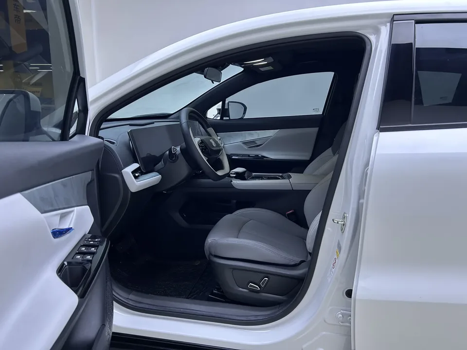 Changan UNI-T Changan UNI-T 2023 Second generation 1.5T premium model 2024 — thumbnail 5
