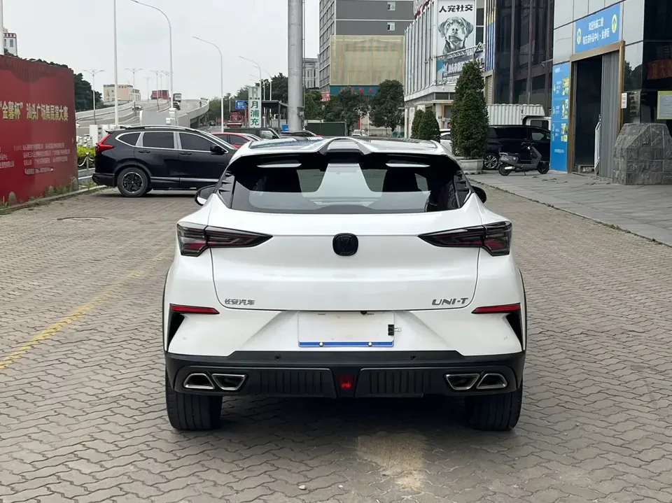 Changan UNI-T Changan UNI-T 2022 1.5T Premium 2022 — миниатюра 2