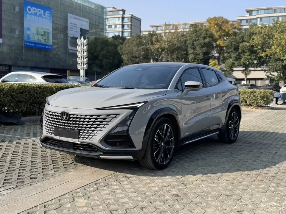 Changan UNI-T Changan UNI-T 2023 Second generation 1.5T premium model 2024 — photo 1, buy with delivery to Moscow