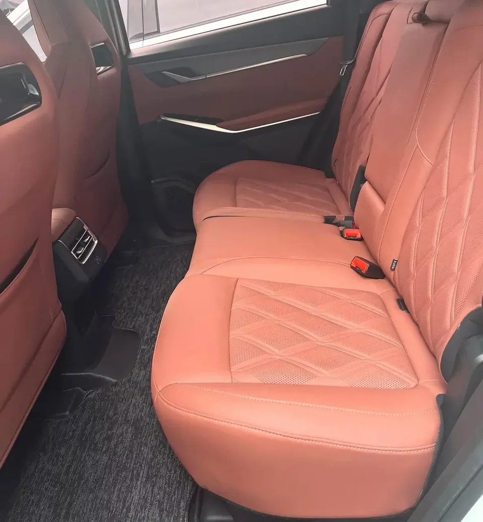Changan CS75PLUS Changan CS75 PLUS 2023 The third generation 1.5T automatic premium model 2023 — thumbnail 4