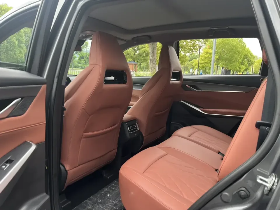Changan CS75PLUS Changan CS75 PLUS 2024 The third generation champion version 1.5T automatic intelligent driving strong navigation 2024 — thumbnail 5