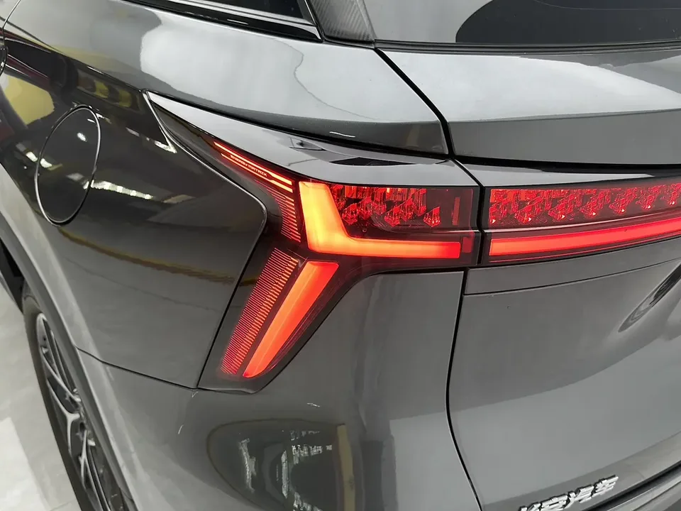 Changan CS75PLUS Changan CS75 PLUS 2022 Second generation 1.5T automatic premium model 2023 — миниатюра 4