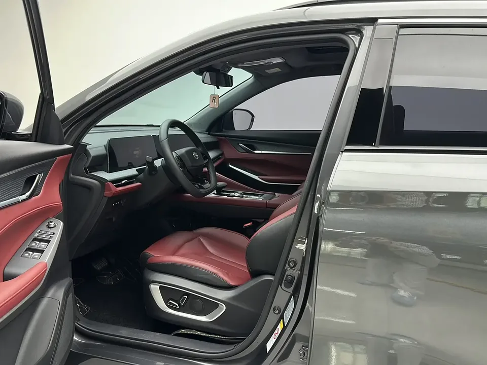 Changan CS75PLUS Changan CS75 PLUS 2022 Second generation 1.5T automatic premium model 2023 — миниатюра 5