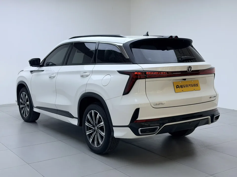 Changan CS75PLUS Changan CS75 PLUS 2024 The third generation champion version 1.5T automatic intelligent driving strong navigation 2024 — thumbnail 2