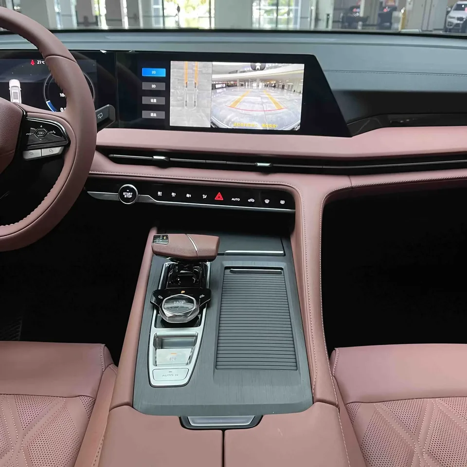 Changan CS75PLUS Changan CS75 PLUS 2023 The third generation 1.5T automatic luxury model 2023 — thumbnail 3