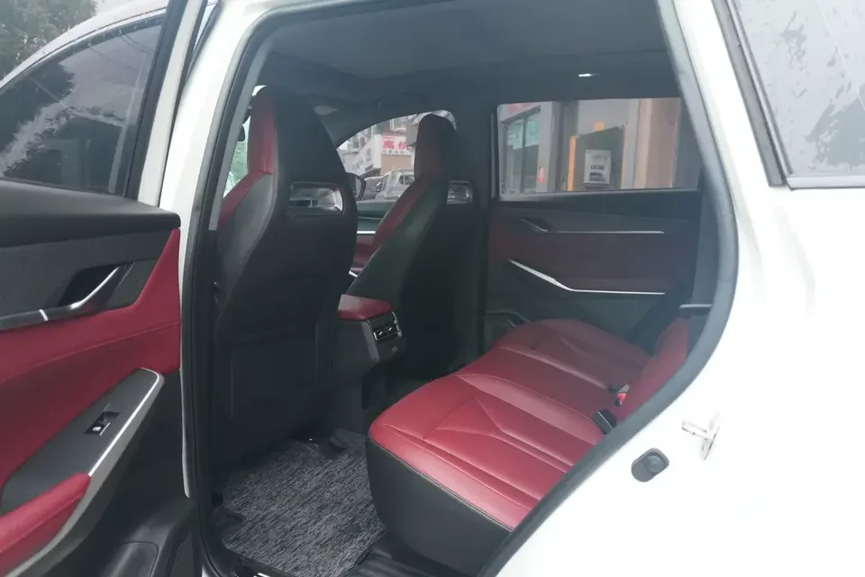 Changan CS75PLUS Changan CS75 PLUS 2022 Second generation 1.5T automatic premium model 2022 — thumbnail 4